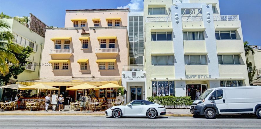 Condo in Miami Beach, Florida, 1 bedroom  № 716021