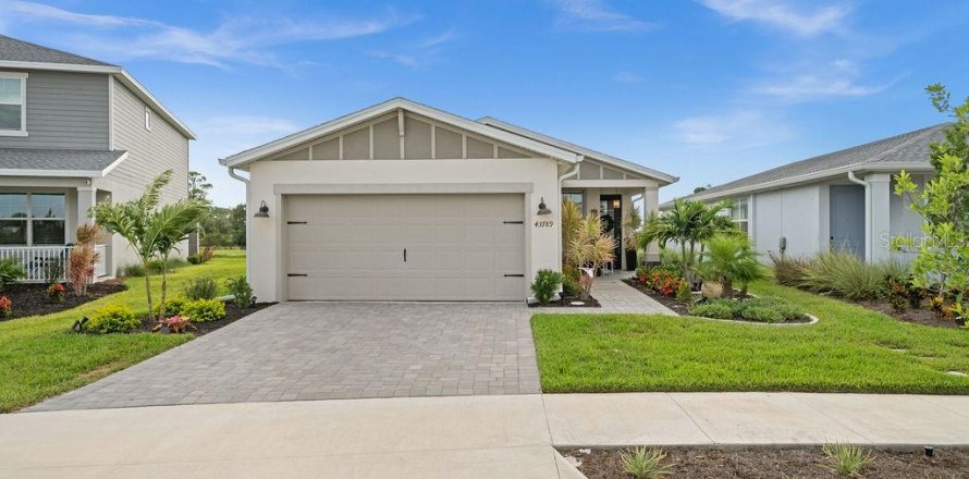 Villa ou maison à Punta Gorda, Floride 4 chambres, 156.82 m2 № 1248124