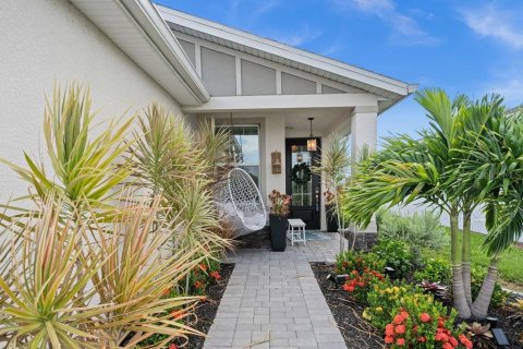 Villa ou maison à vendre à Punta Gorda, Floride: 4 chambres, 156.82 m2 № 1248124 - photo 5