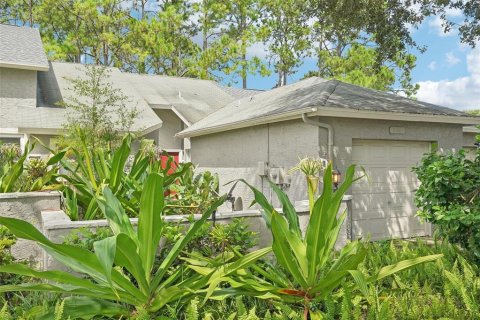 Townhouse in Palm Harbor, Florida 2 bedrooms, 102.19 sq.m. № 1371021 - photo 4