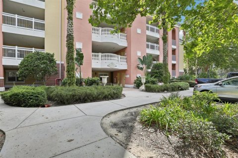 Copropriété à vendre à Four Corners, Floride: 3 chambres, 151.43 m2 № 1371064 - photo 19