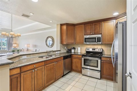 Condo in Four Corners, Florida, 3 bedrooms  № 1371064 - photo 3