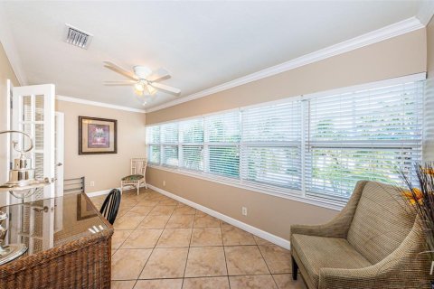 Condo in Indian Rocks Beach, Florida, 2 bedrooms  № 1371062 - photo 27