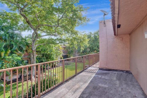 Condo in Davie, Florida, 2 bedrooms  № 1183295 - photo 24