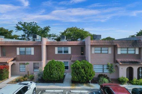 Condo in Davie, Florida, 2 bedrooms  № 1183295 - photo 15