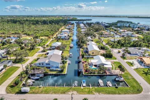 Terreno en venta en Englewood, Florida № 812282 - foto 10