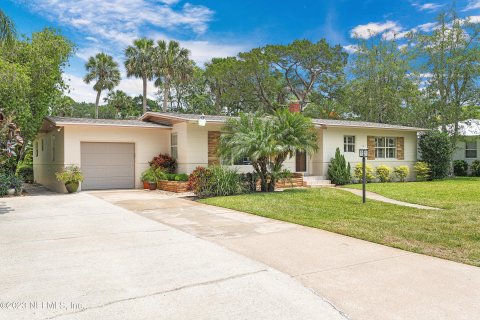 Villa ou maison à vendre à Saint Augustine, Floride: 3 chambres, 183.48 m2 № 767579 - photo 5