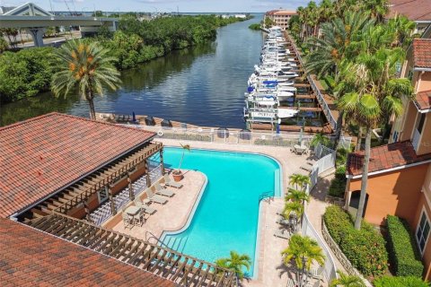 Condo in Tampa, Florida, 1 bedroom  № 1244412 - photo 21