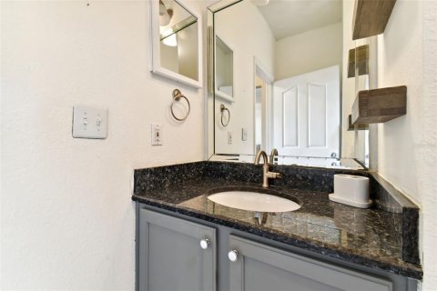 Condominio en venta en Tampa, Florida, 1 dormitorio, 72.46 m2 № 1244412 - foto 15