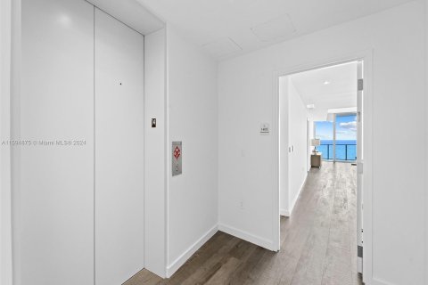 Condo in Fort Lauderdale, Florida, 1 bedroom  № 1230982 - photo 17