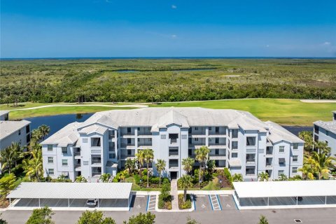 Copropriété à vendre à Punta Gorda, Floride: 3 chambres, 130.71 m2 № 1137411 - photo 1