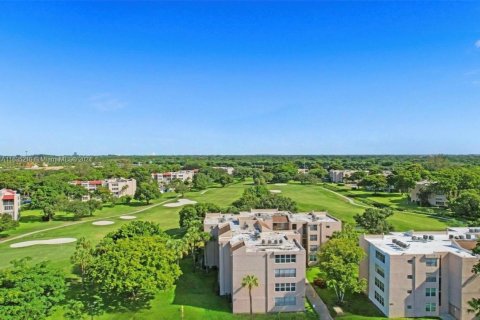 Copropriété à vendre à Davie, Floride: 2 chambres, 92.9 m2 № 1304961 - photo 1