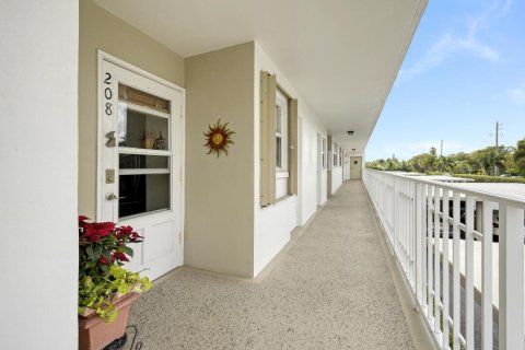 Copropriété à vendre à Delray Beach, Floride: 2 chambres, 102.19 m2 № 860705 - photo 13