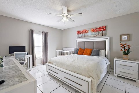 Casa en venta en Kissimmee, Florida, 3 dormitorios, 128.48 m2 № 1313790 - foto 4