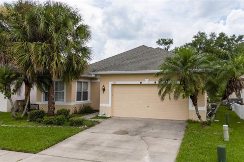 Villa ou maison à vendre à Kissimmee, Floride: 3 chambres, 154.22 m2 № 1313791 - photo 2