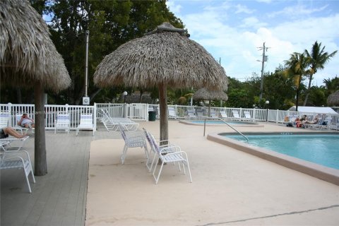 Condominio en venta en Key Largo, Florida, 2 dormitorios, 38.65 m2 № 1159218 - foto 15