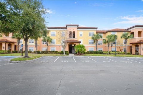 Condominio en venta en Orlando, Florida, 2 dormitorios, 101.54 m2 № 918977 - foto 1