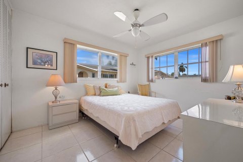 Villa ou maison à vendre à West Palm Beach, Floride: 2 chambres, 75.72 m2 № 1142623 - photo 5