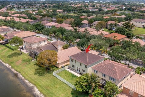 Villa ou maison à vendre à West Palm Beach, Floride: 4 chambres, 287.81 m2 № 1142648 - photo 27