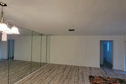 Copropriété à vendre à Boynton Beach, Floride: 2 chambres, 88.54 m2 № 1102186 - photo 10