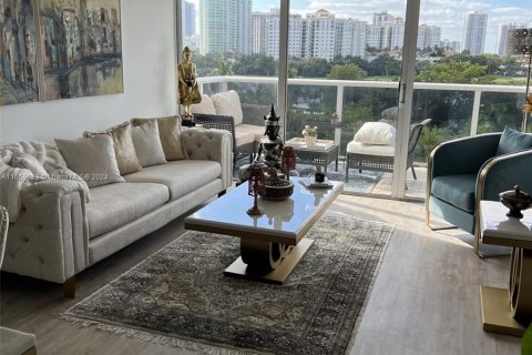 Condo in Aventura, Florida, 2 bedrooms  № 1362588 - photo 3