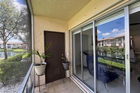 Copropriété à louer à Coral Springs, Floride: 2 chambres, 73.39 m2 № 1362610 - photo 11