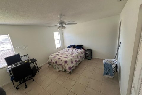 Купить кондоминиум в Норт-Лодердейл, Флорида 3 спальни, 93.83м2, № 1101365 - фото 20