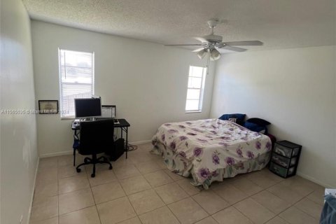 Copropriété à vendre à North Lauderdale, Floride: 3 chambres, 93.83 m2 № 1101365 - photo 17