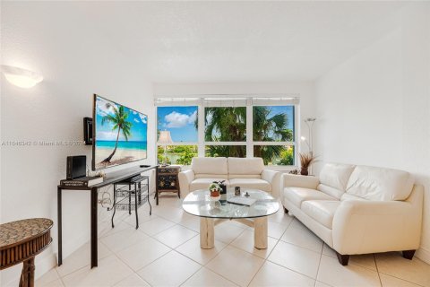 Copropriété à vendre à Miami Beach, Floride: 1 chambre, 71.53 m2 № 1330522 - photo 5