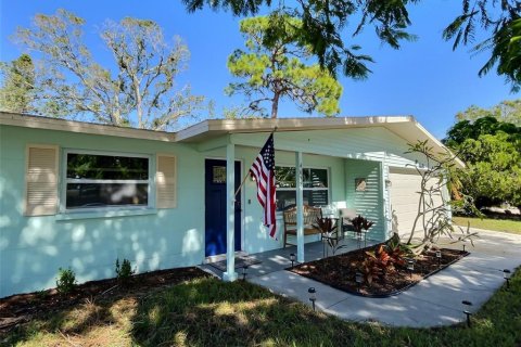 House in Sarasota, Florida 3 bedrooms, 130.9 sq.m. № 505116 - photo 22