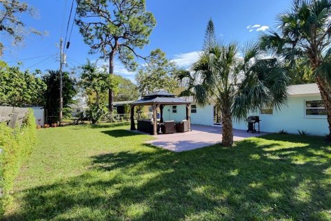 Villa ou maison à louer à Sarasota, Floride: 3 chambres, 130.9 m2 № 505116 - photo 20