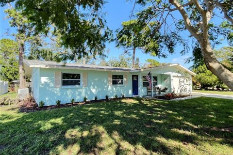 Villa ou maison à louer à Sarasota, Floride: 3 chambres, 130.9 m2 № 505116 - photo 21