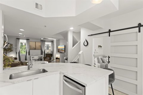 Adosado en venta en Aventura, Florida, 3 dormitorios, 137.59 m2 № 1365392 - foto 11