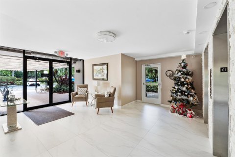 Copropriété à vendre à Pompano Beach, Floride: 1 chambre, 83.61 m2 № 919660 - photo 28