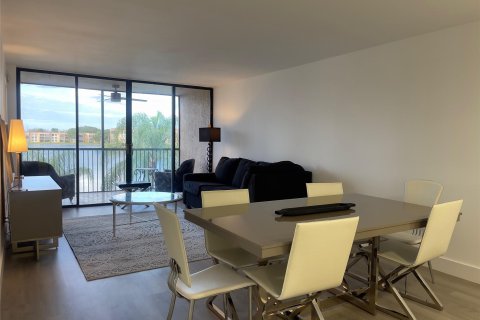 Condominio en venta en Margate, Florida, 2 dormitorios, 91.97 m2 № 1141536 - foto 7