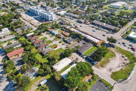 Купить коммерческую недвижимость в Форт-Лодердейл, Флорида № 633208 - фото 6