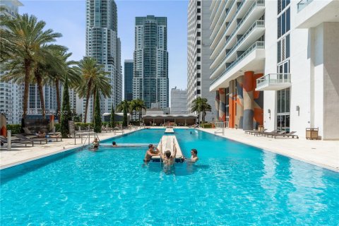 Condominio en alquiler en Miami, Florida, 41.71 m2 № 8882 - foto 1