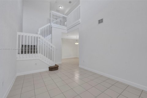 Touwnhouse à vendre à Homestead, Floride: 3 chambres, 158.31 m2 № 1291367 - photo 4