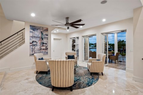 Villa ou maison à vendre à Lighthouse Point, Floride: 4 chambres, 444.63 m2 № 805348 - photo 16