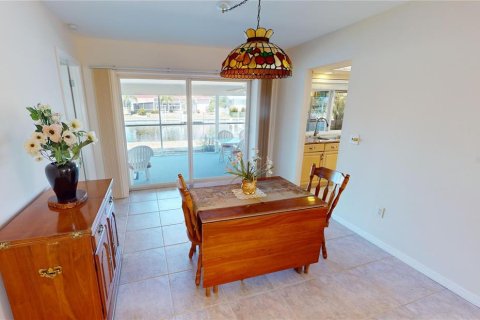 Casa en venta en Punta Gorda, Florida, 3 dormitorios, 188.22 m2 № 1203889 - foto 8