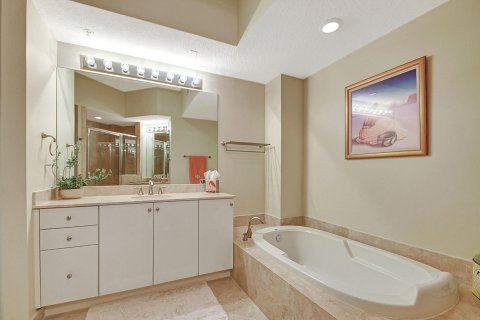 Condo in West Palm Beach, Florida, 2 bedrooms  № 1121471 - photo 29