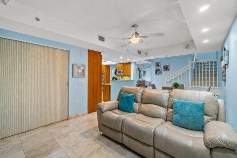 Adosado en venta en Deerfield Beach, Florida, 3 dormitorios, 216.18 m2 № 1102080 - foto 29