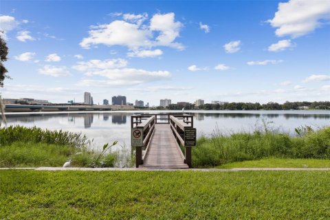 Condo in Orlando, Florida, 1 bedroom  № 1405612 - photo 29