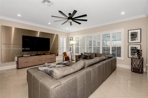 Casa en venta en Miramar, Florida, 6 dormitorios, 396.14 m2 № 1101067 - foto 29