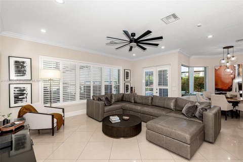 Casa en venta en Miramar, Florida, 6 dormitorios, 396.14 m2 № 1101067 - foto 30