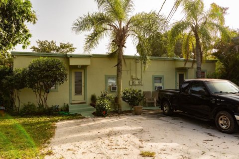 Купить коммерческую недвижимость в Палм Спрингс, Флорида 107.58м2, № 752481 - фото 12