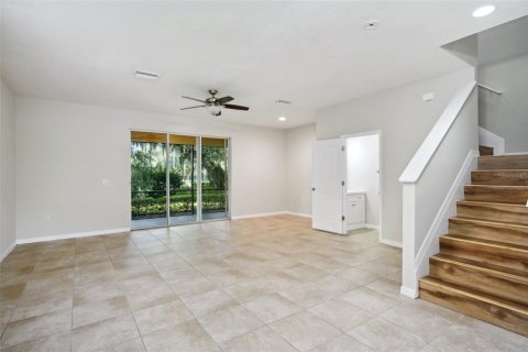 Townhouse in Tampa, Florida 3 bedrooms, 158.31 sq.m. № 1364302 - photo 21