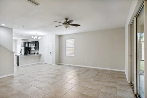 Townhouse in Tampa, Florida 3 bedrooms, 158.31 sq.m. № 1364302 - photo 6