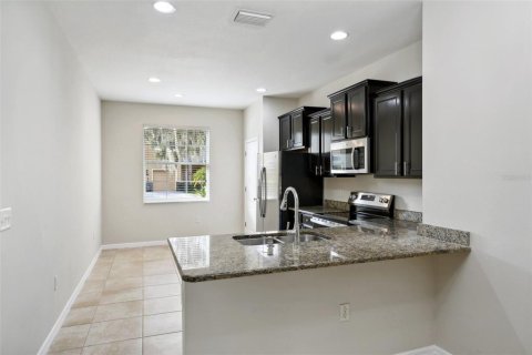 Adosado en venta en Tampa, Florida, 3 dormitorios, 158.31 m2 № 1364302 - foto 20