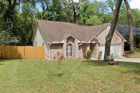 Villa ou maison à louer à Jacksonville, Floride: 3 chambres, 139.63 m2 № 772552 - photo 2